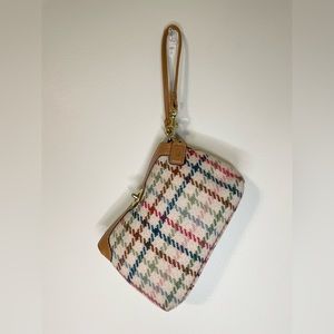 Coach Tattersall wool multicolored houndstooth wristlet